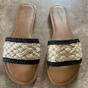 Woven Slip on Sandals (6)